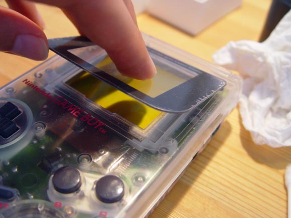 GameBoy Refurbishing - Screen Lens